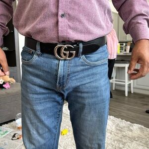 Gucci Black Leather Belt with Silver Buckle